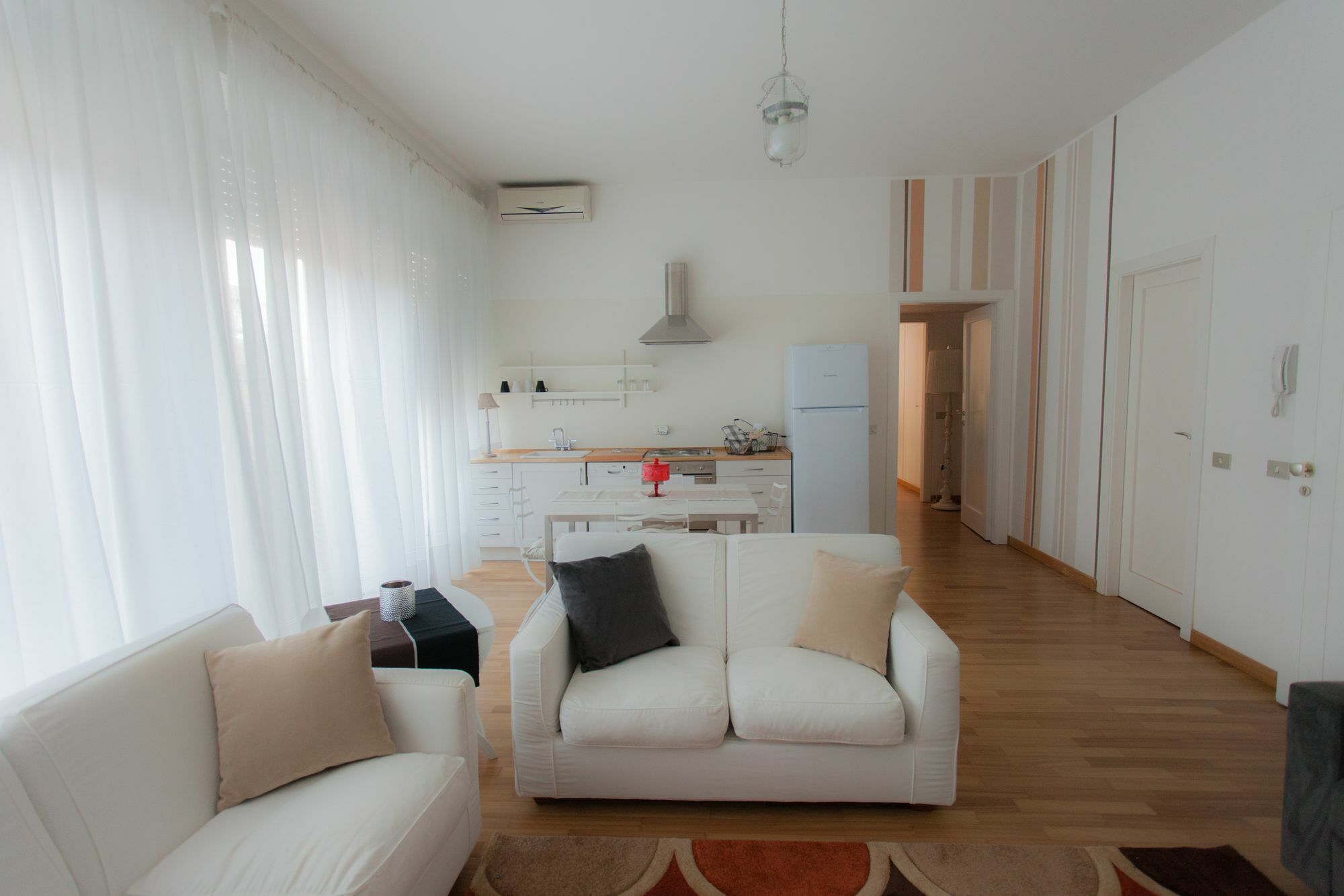 Apartments Sforza Μιλάνο Εξωτερικό φωτογραφία